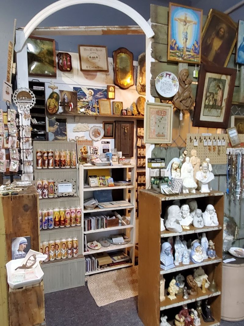 Around 250 Vendor Booths Under One Roof