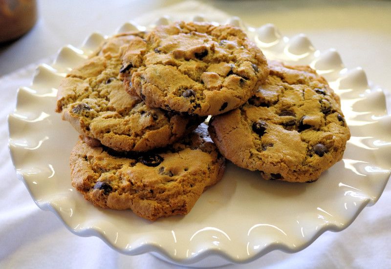 Two Cookies, One Cream Filling