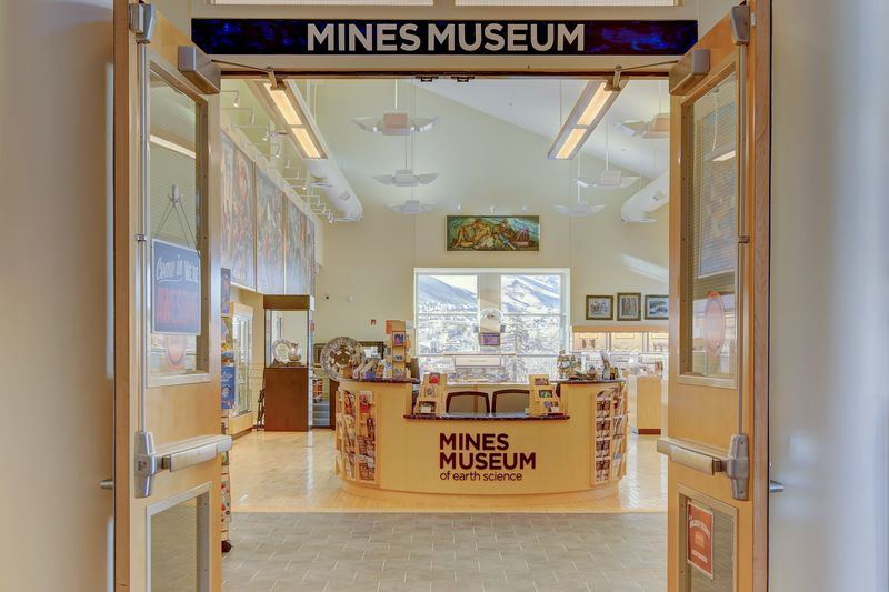 Two Floors Keep The Visit Manageable Two Floors Keep The Visit Manageable