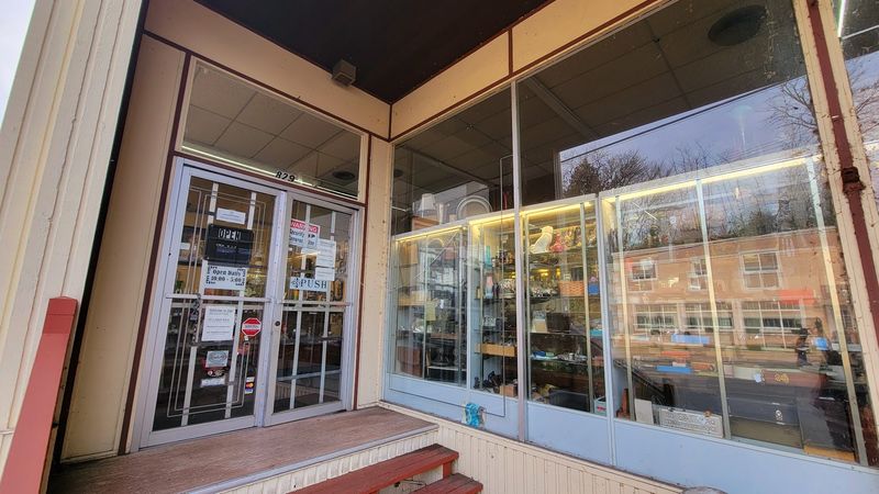 The Northwest's Largest Antique Bookstore