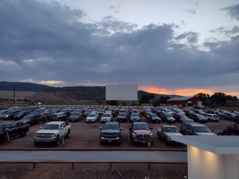 Pulling Into A Colorado Evening That Earns Its Own Postcard