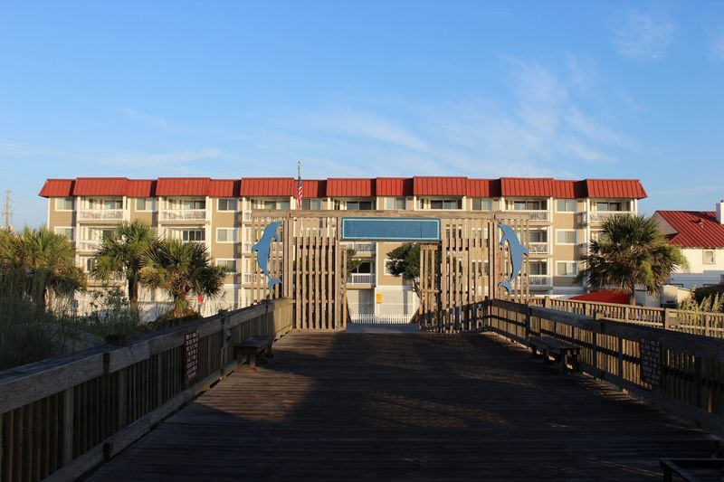 Tybrisa Beach Resort