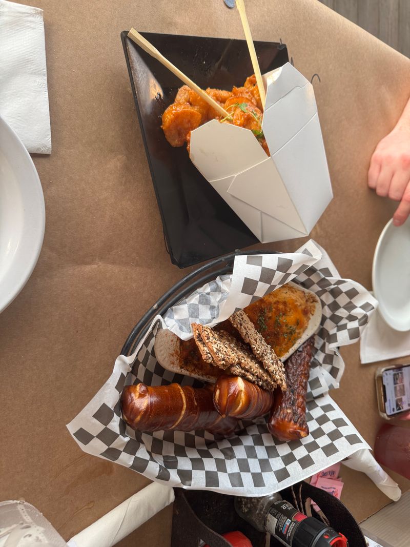 Blue Crab House & Bar – Street, MD