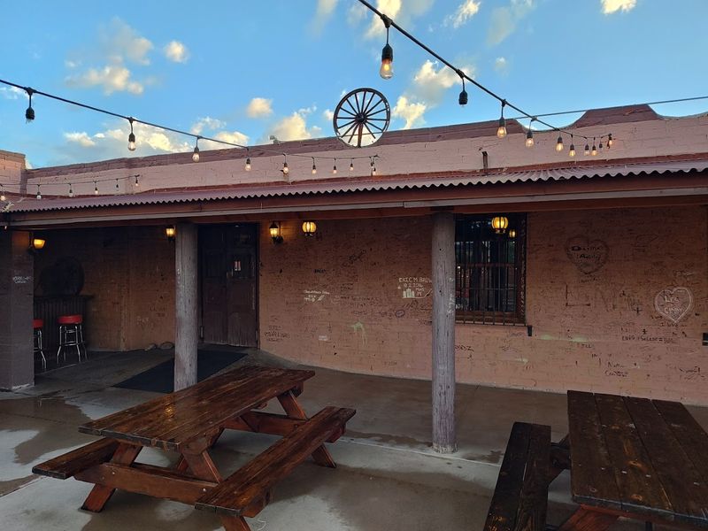 All-You-Can-Eat Sides That Steal A Little Spotlight