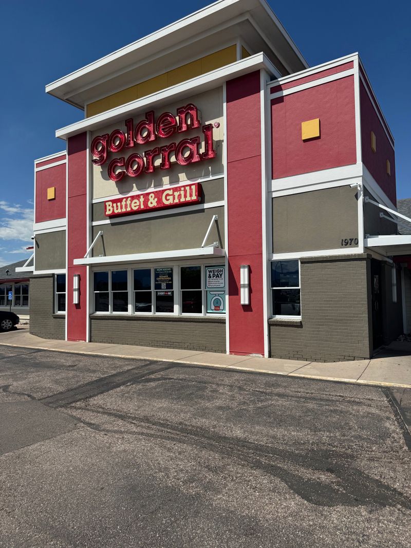 Golden Corral — 1970 Waynoka Rd, Colorado Springs, CO 80915