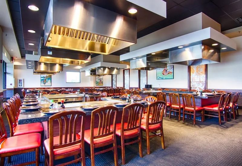 Umami Sushi Lounge & Grill Fusion, Conway