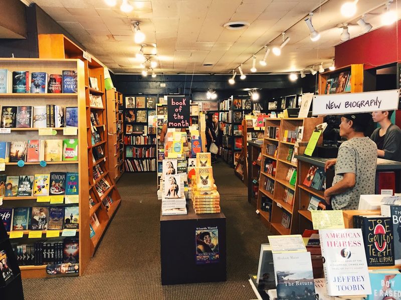 Unabridged Bookstore, Chicago