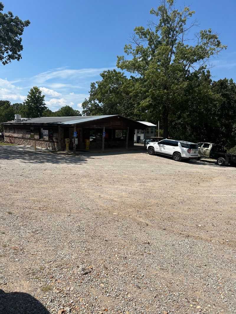 Strategic Location For Lake Visitors And Travelers