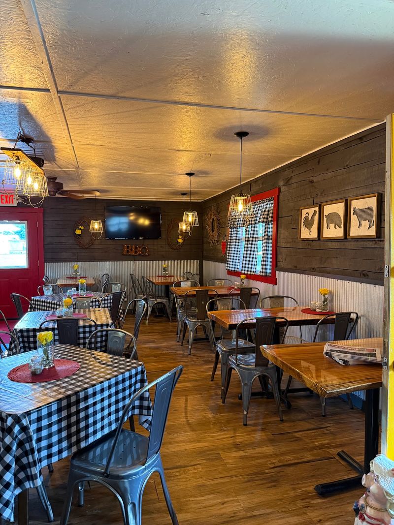 Uncle Beth's BBQ