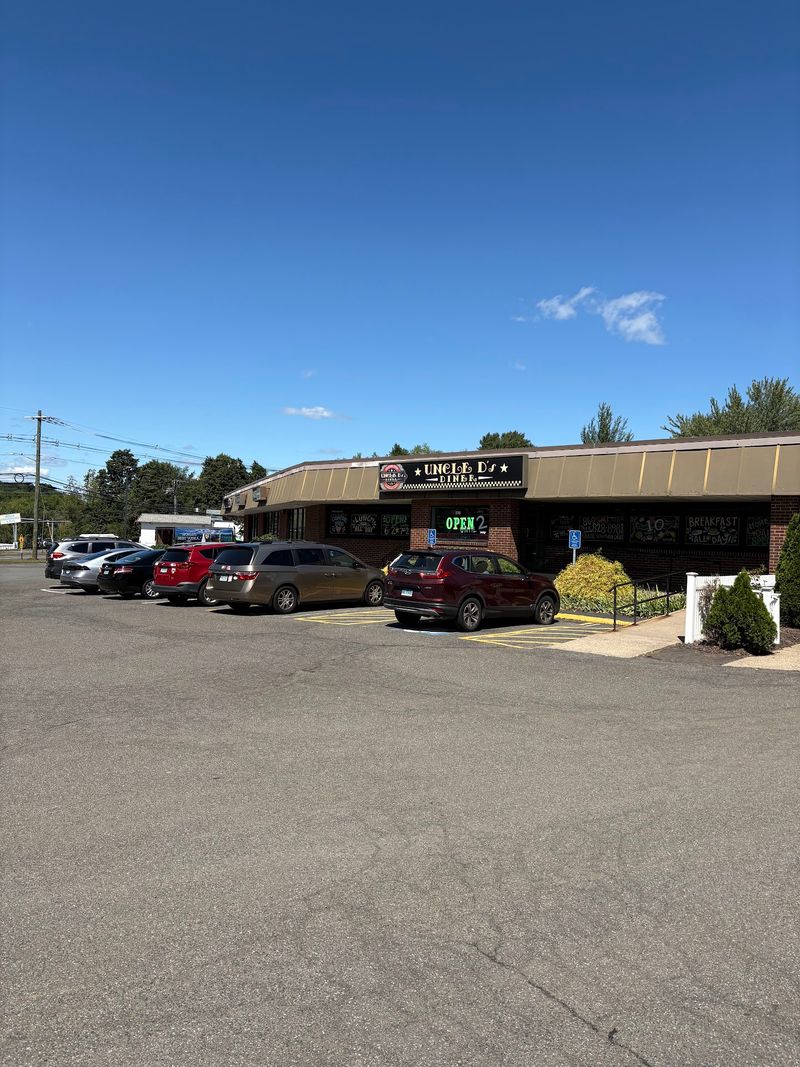 Uncle D's Diner