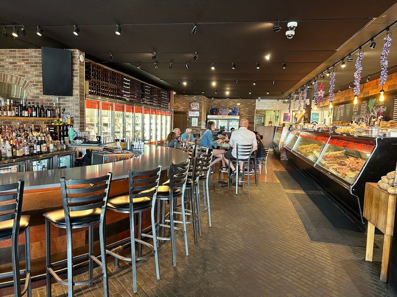 Uncle Jerry's Pizza Company, Cary