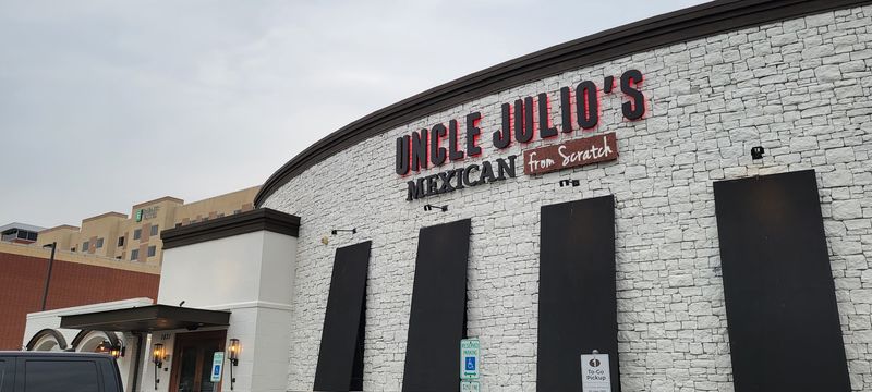 Uncle Julio's Naperville, Naperville, IL