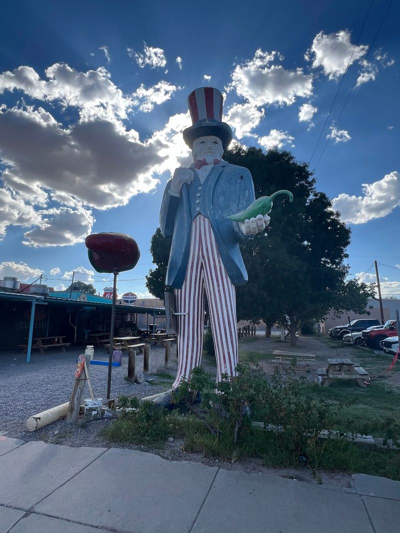 Uncle Sam Sets The Scene Uncle Sam Sets The Scene