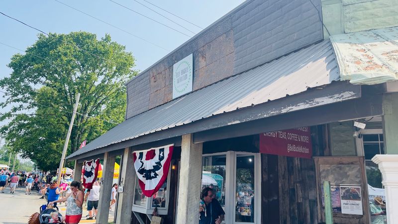 Unearthing Vintage Wonders Along Main Street