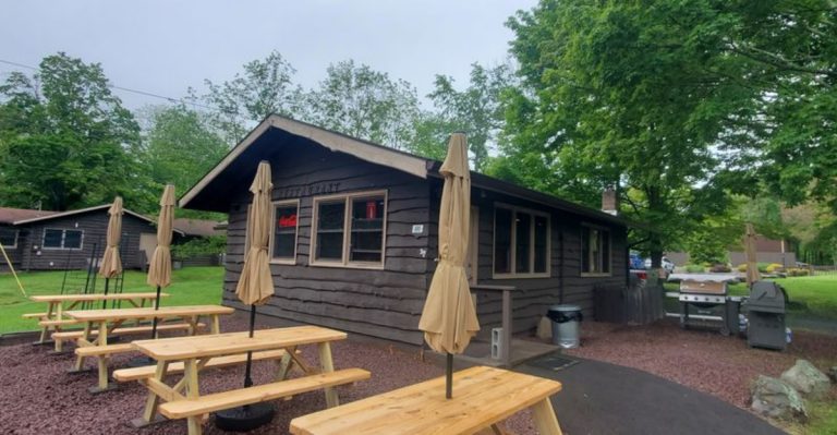 Unforgettable Pastries Await At These 13 Pennsylvania Polish Bakeries