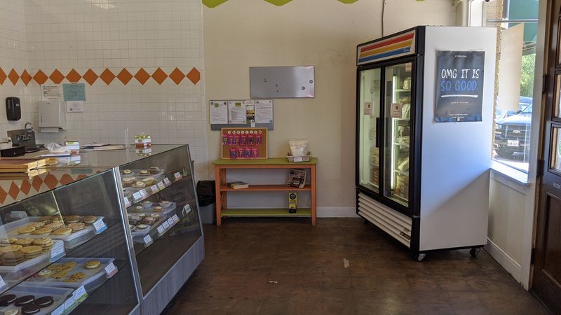Unrefined Bakery