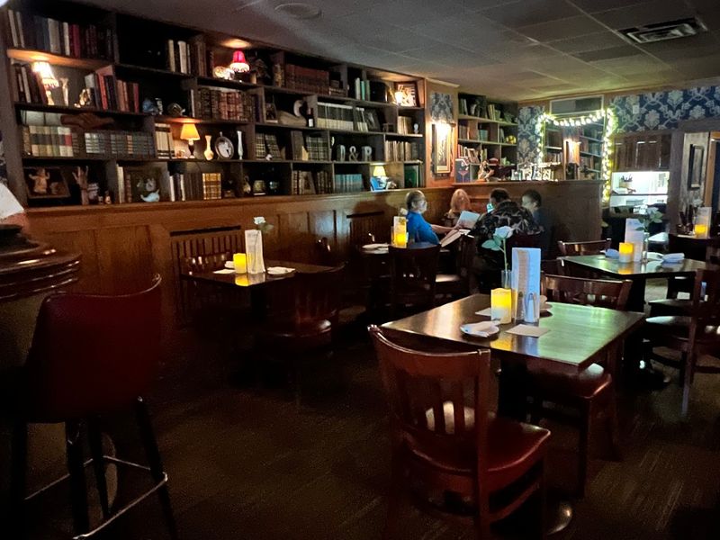 The Study Supper Club, La Salle