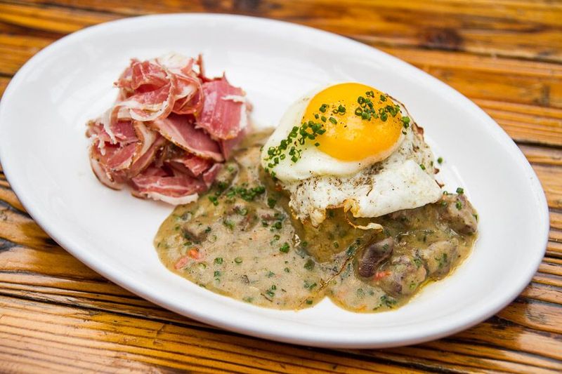 Frontier – Chicago (1072 N Milwaukee Ave, Chicago, IL 60642)