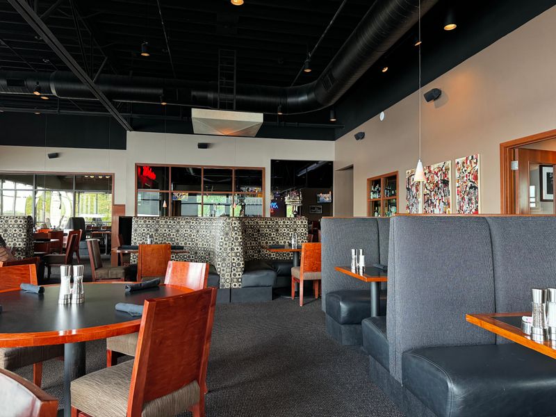 Service That Knows the Menu Inside Out