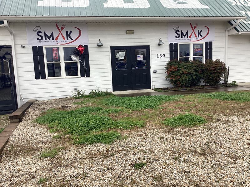 Smak Deli Cafe, Gaffney