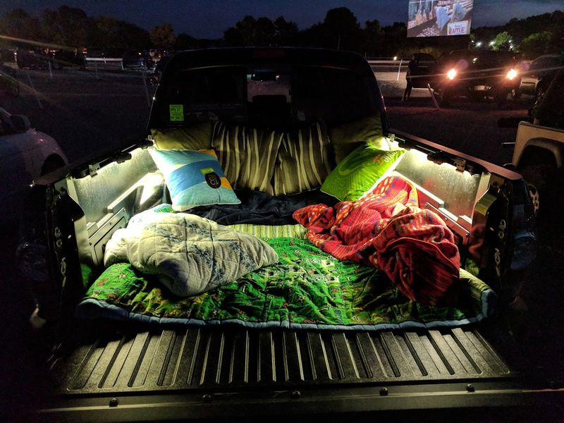 Use Carload Night For A True Picnic Mood