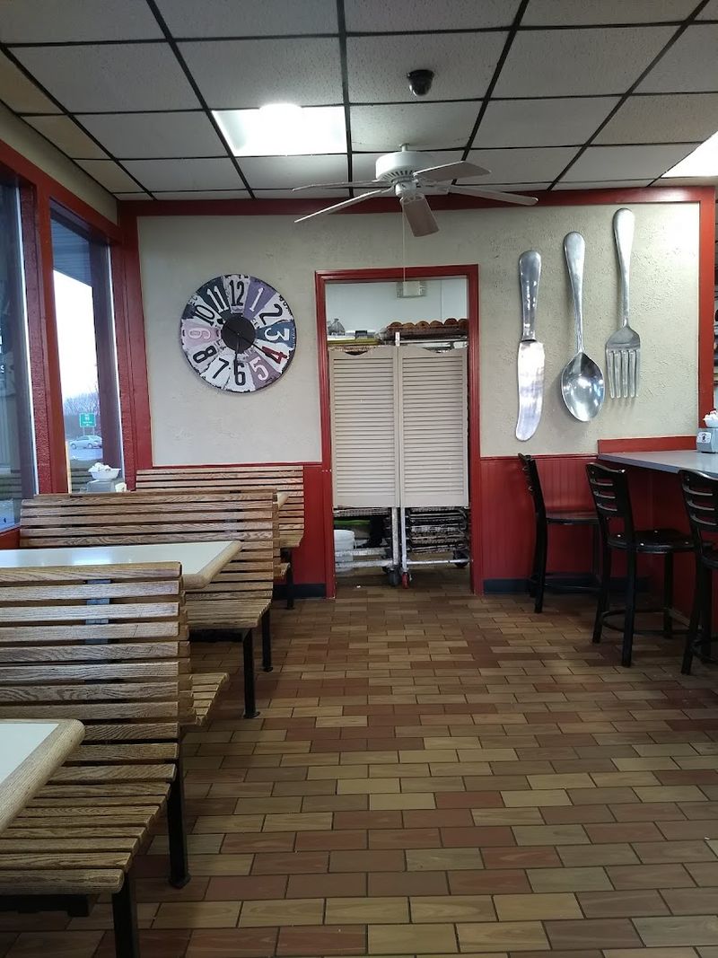 Use The Booths And Stay A Minute