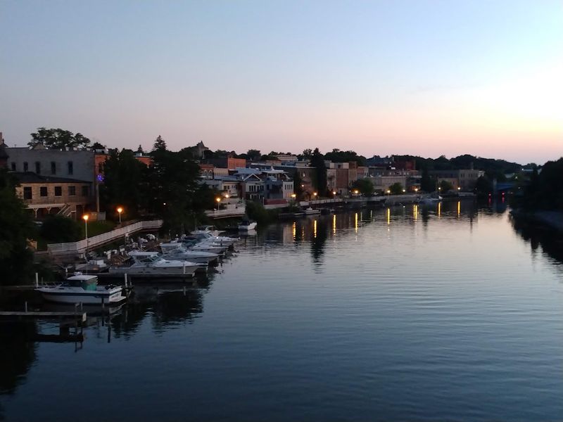 Use The Riverwalk As Your Pace Setter