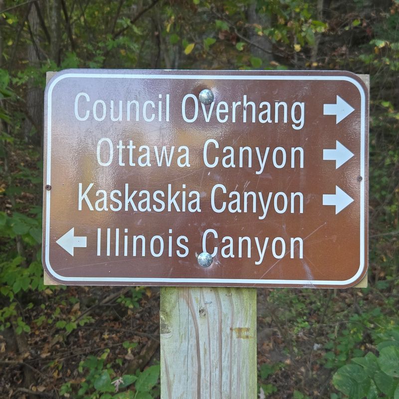 Use separate trailheads for the longer canyon choices