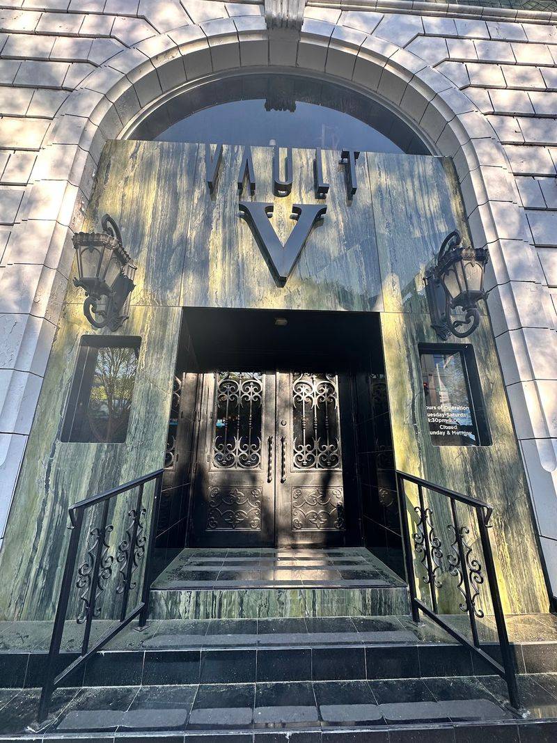 VAULT, Hot Springs