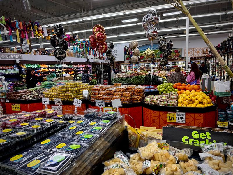 Vallarta Supermarkets, Los Angeles