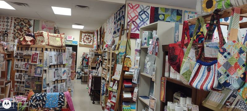 Valley Quilts, Hamilton