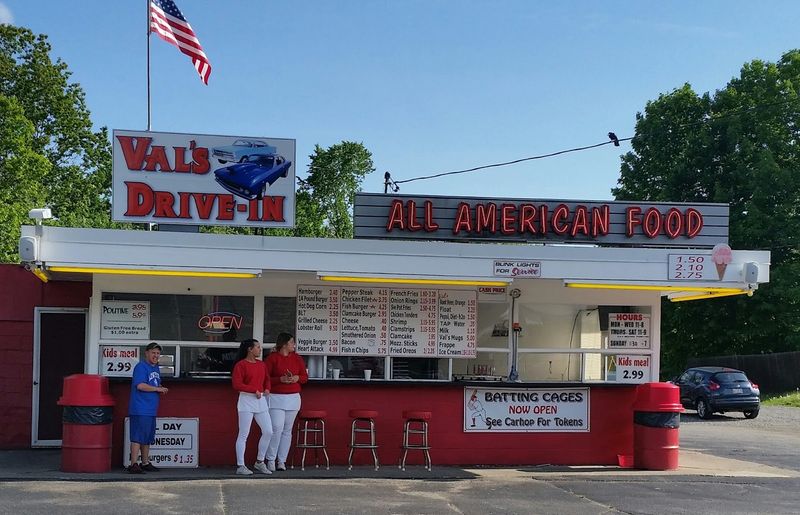 Val's Drive-In Val's Drive-In