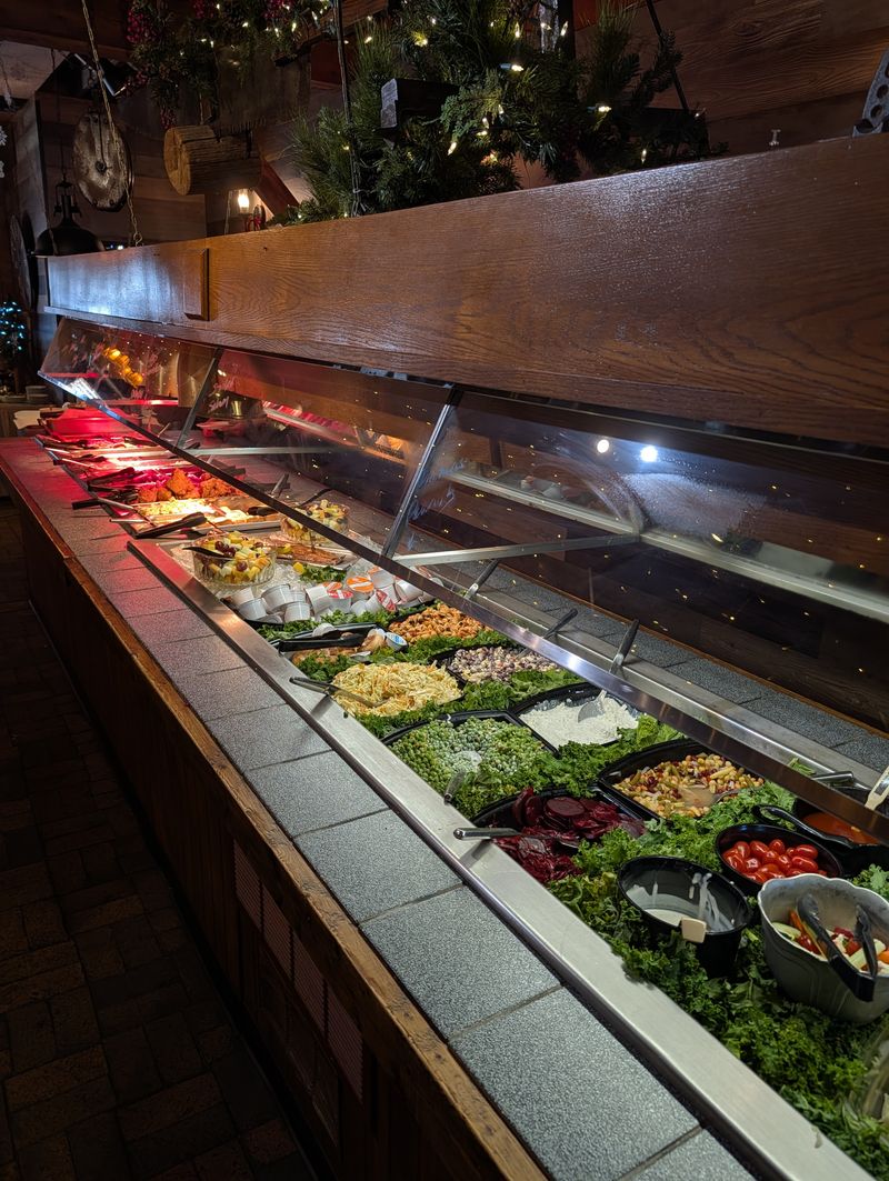 Sunday Brunch And The Salad Bar Advantage