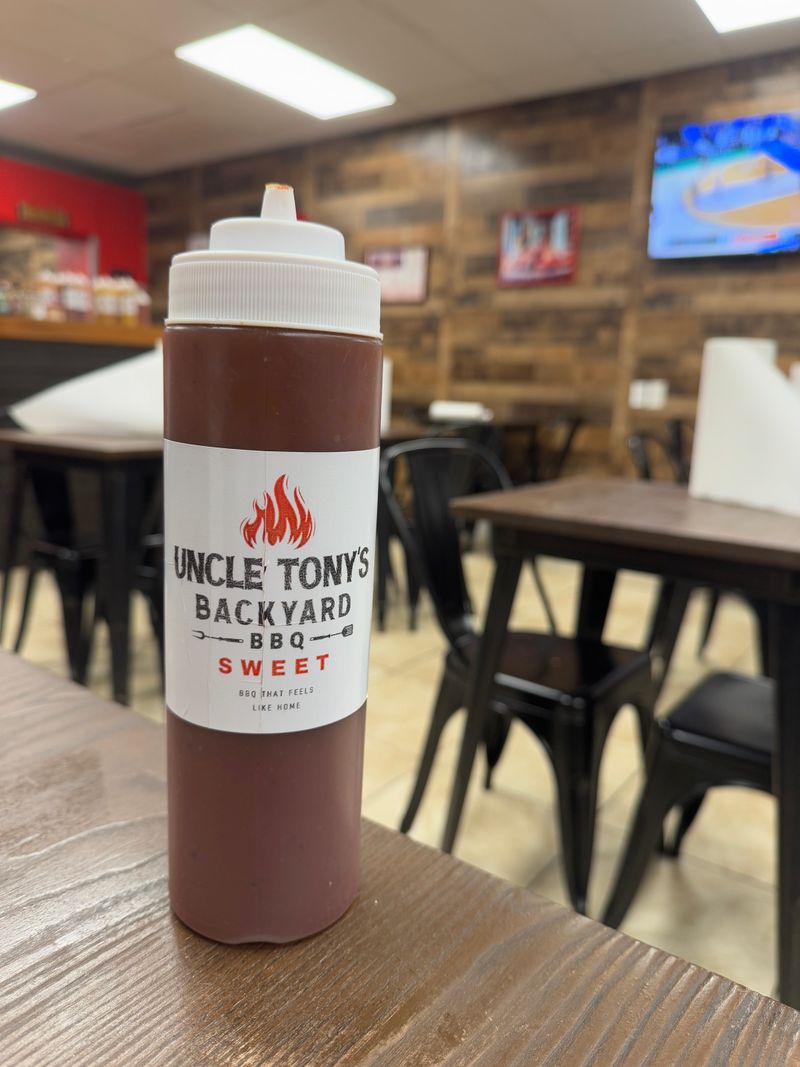 Ambiance: Clean, Cozy, And Lively