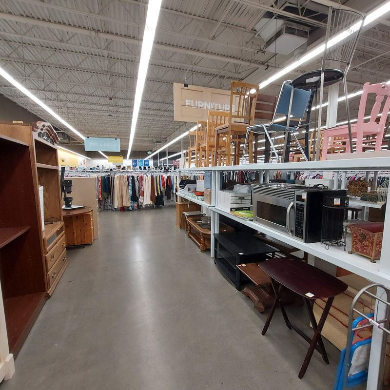 Value Village, Tukwila, WA