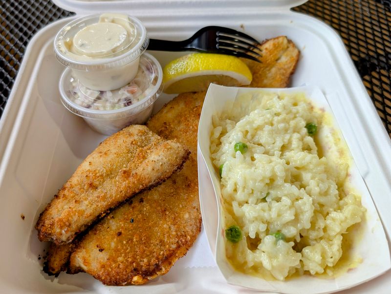 Four Suns Fish & Chips, Hancock