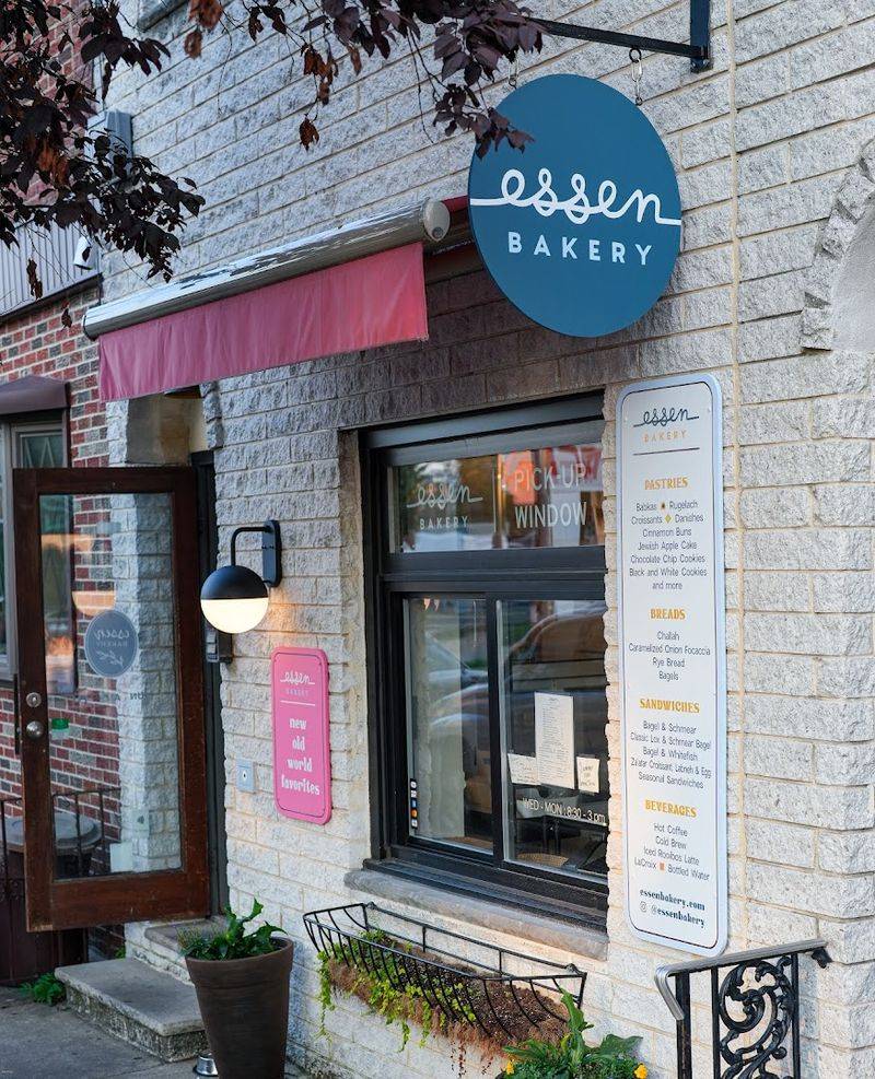 Essen Bakery