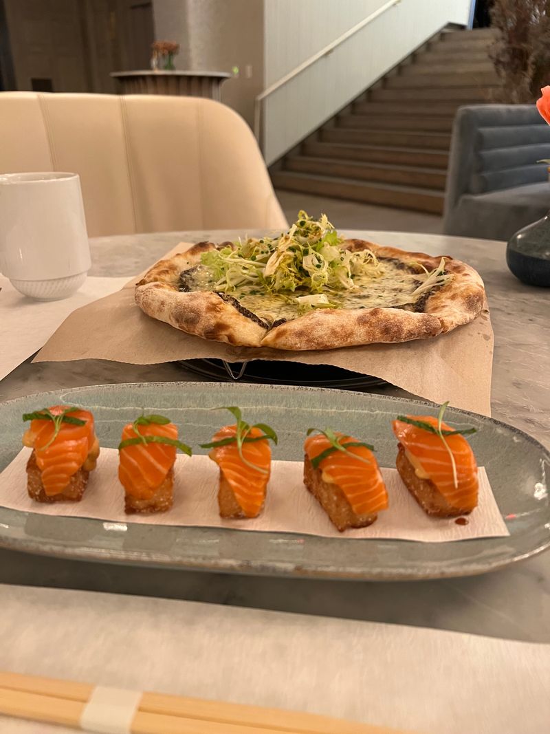 Drusie & Darr At The Hermitage Hotel, Nashville