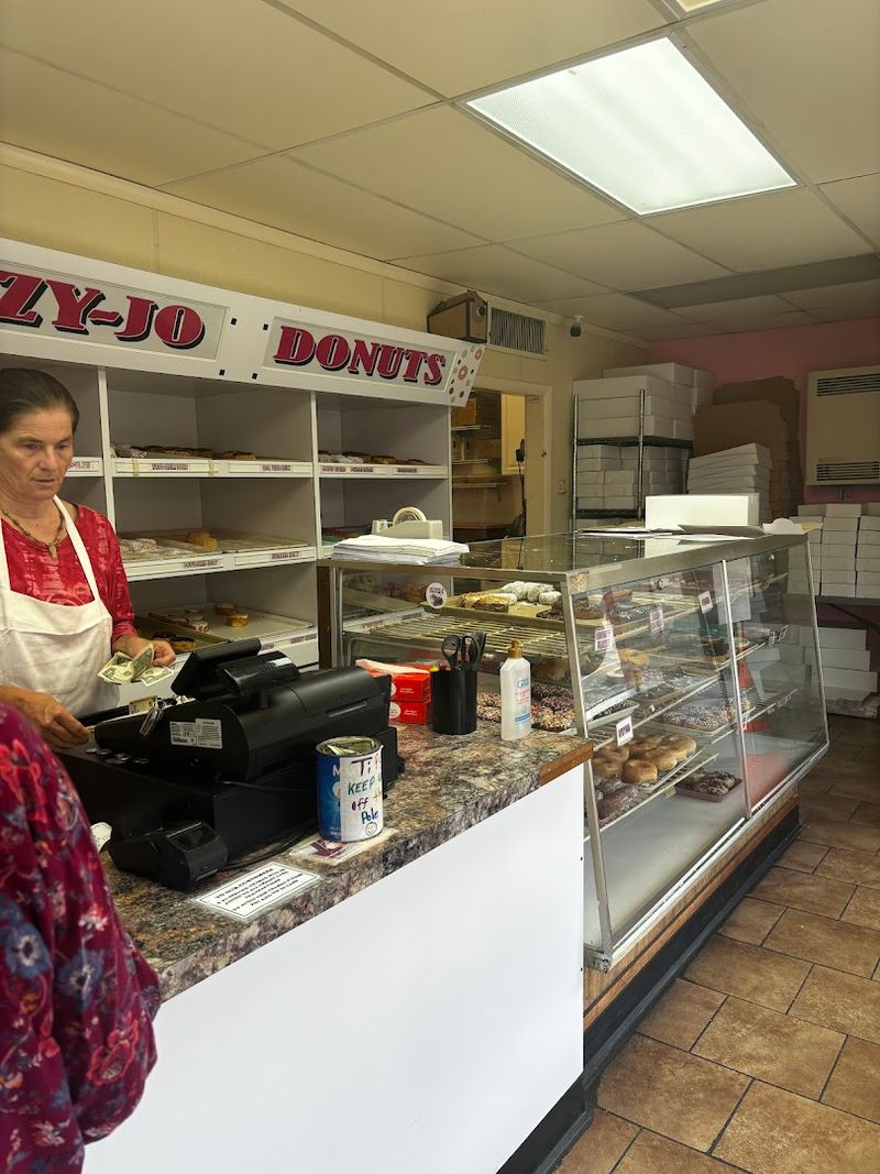 Sour Cream Donuts Have Old-Fashioned Roots Worth Knowing About