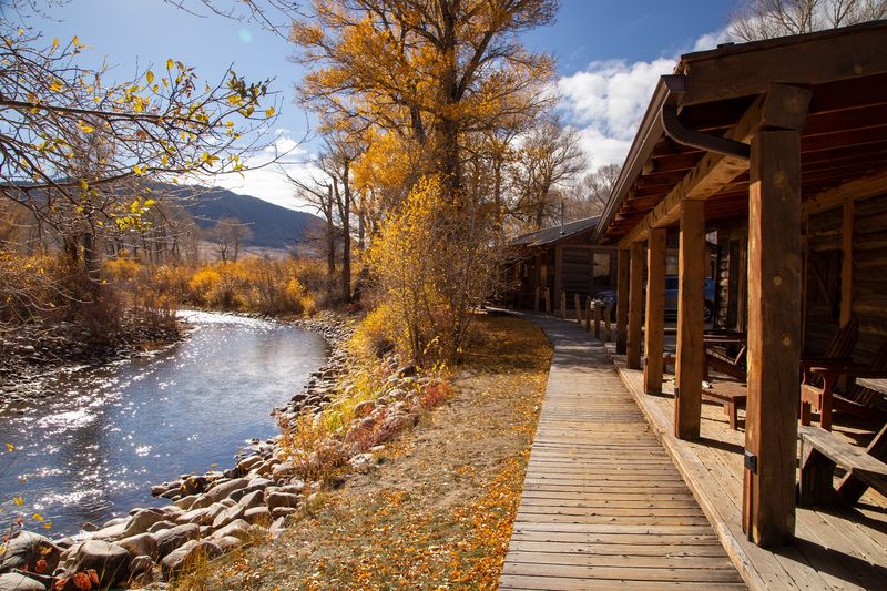 Vee Bar Guest Ranch Vee Bar Guest Ranch