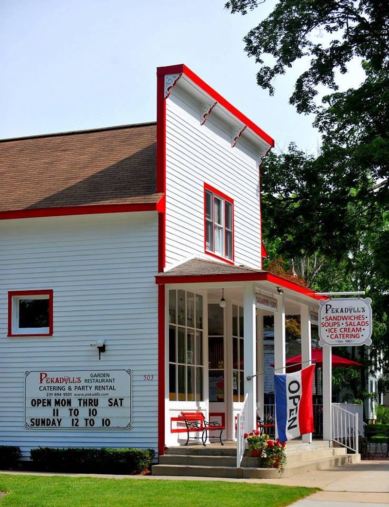 Pekadill's – Whitehall