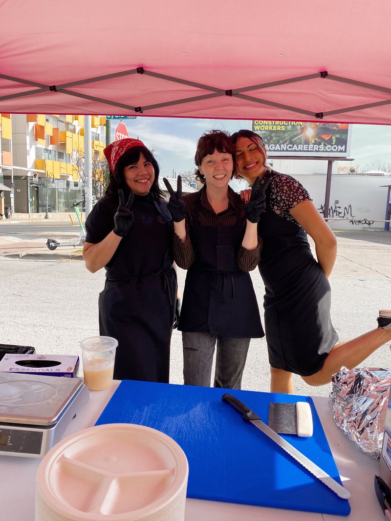 Barbs B Q: The Lockhart Barbecue Renegade
