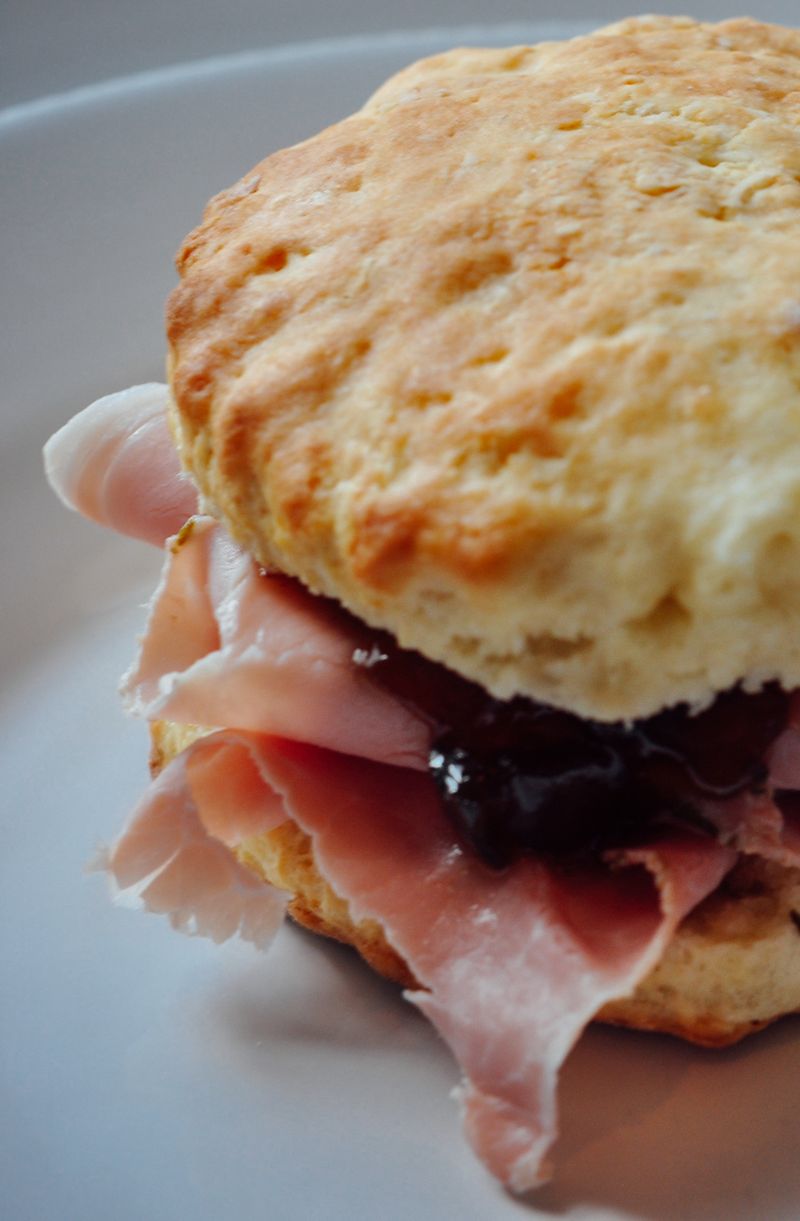 Virginia: Ham Biscuits