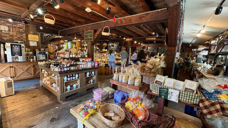 Vermont Country Deli Market Vermont Country Deli Market