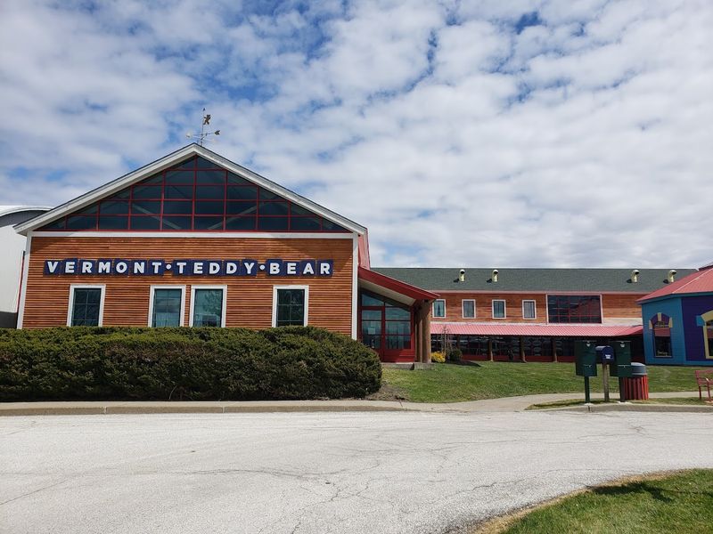 Vermont Teddy Bear Factory & Bear Shop