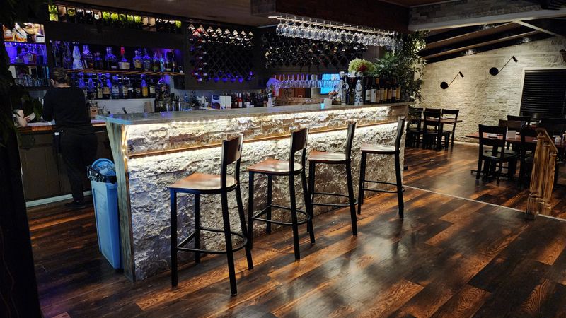 Pastafina, Cave Springs