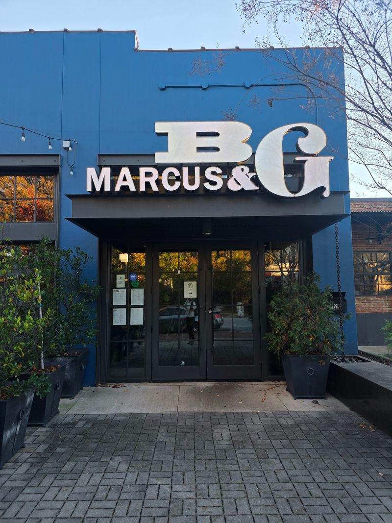 Marcus Bar & Grille – Holiday Buffet Events