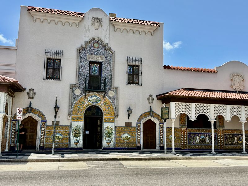 The Columbia Restaurant (Ybor City) – Tampa