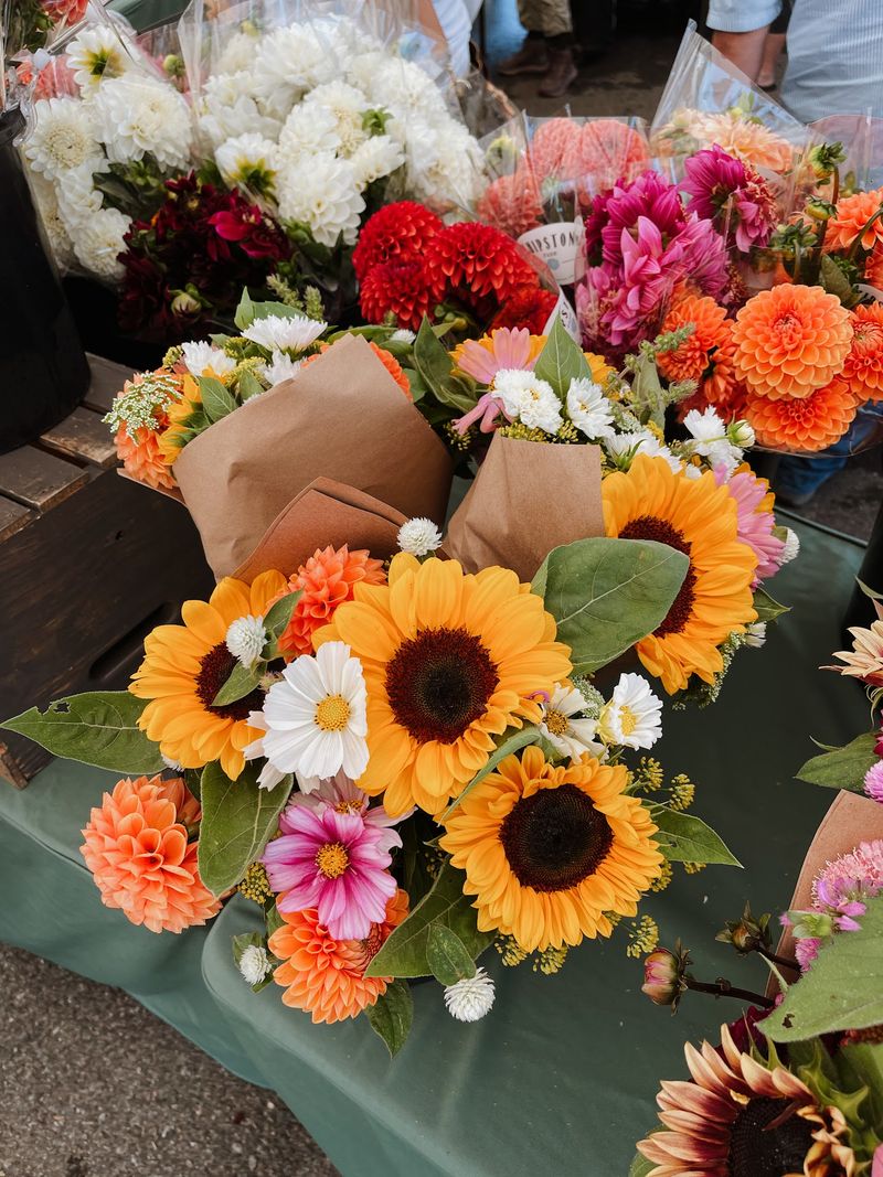 Vibrant Flower Bouquets 
