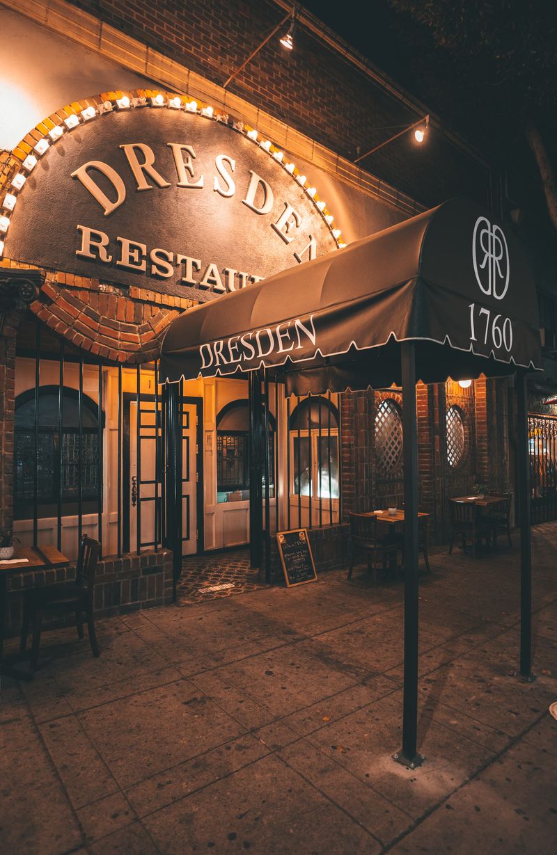 The Dresden – Los Angeles (Los Feliz)